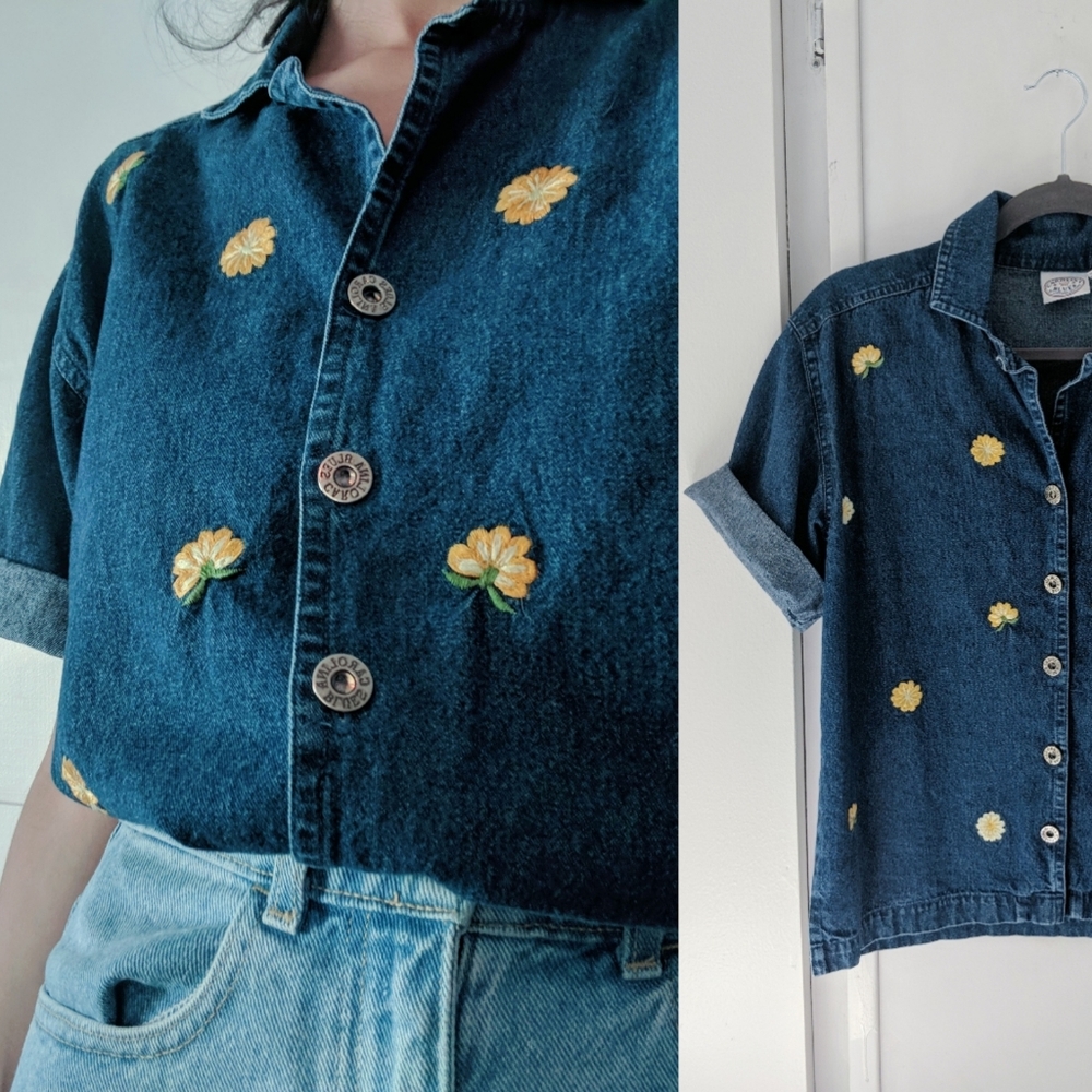 Boxy denim top with flowers